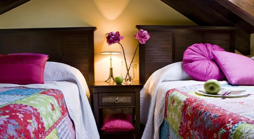 Apartamentos ซันติยานาเดลมาร์ ภายนอก รูปภาพ